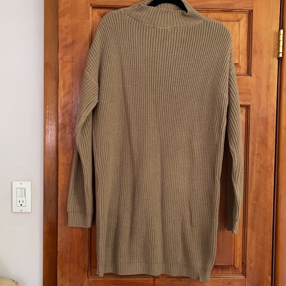 Missguided Beige Sweater Dress - Picture 2 of 3